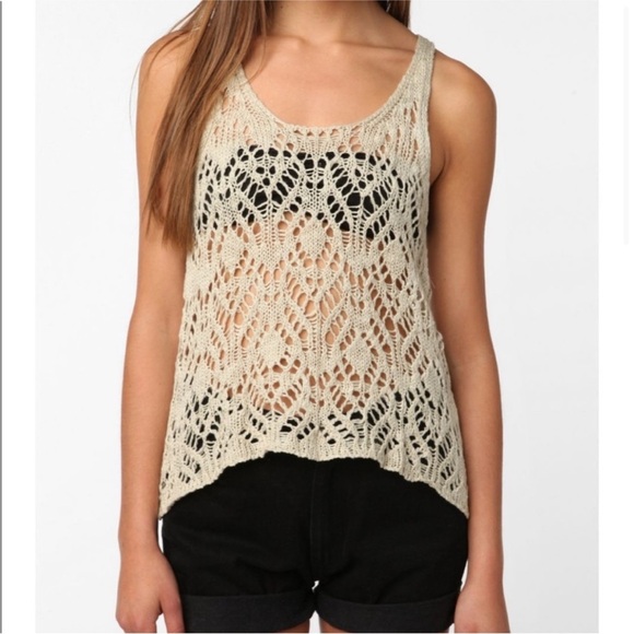 Urban Outfitters Starring at Stars Crochet Knit Bohemian Weatern Lace Tank M - Picture 9 of 9